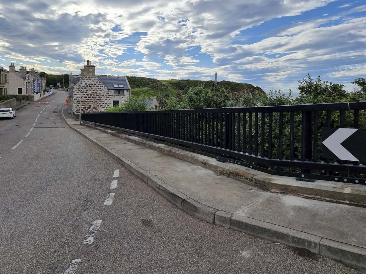 Pedestrian Parapet A942 Findochty