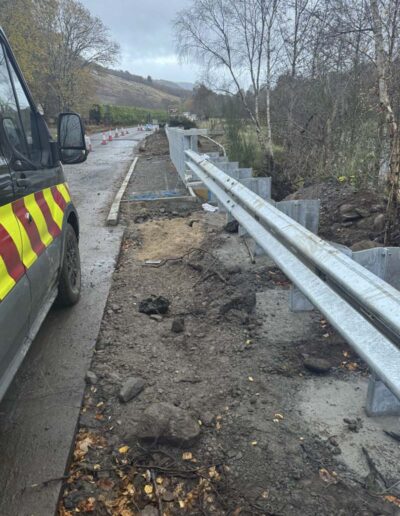 A831 Polmaily Bridge parapet and barrier Installation